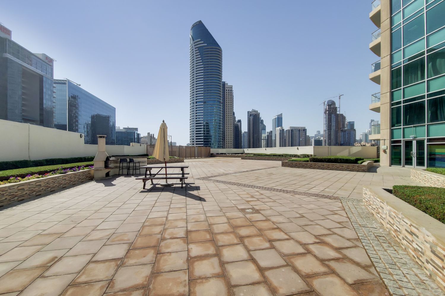 1 Bedroom Apartment in Burj Views podium