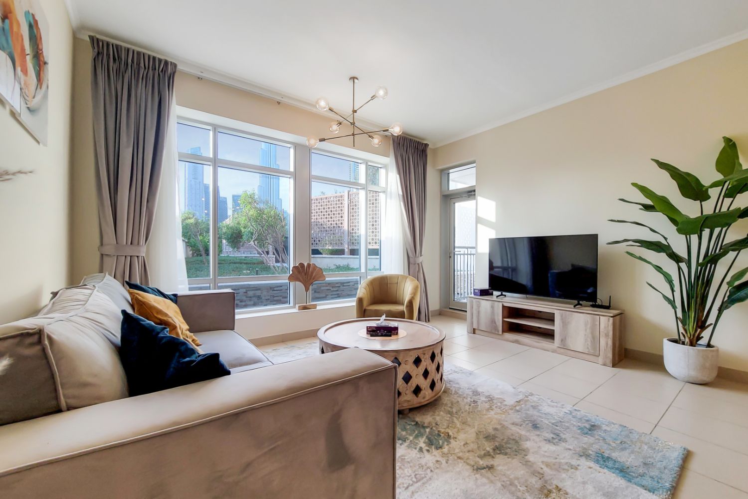 1 Bedroom Apartment in Burj Views podium