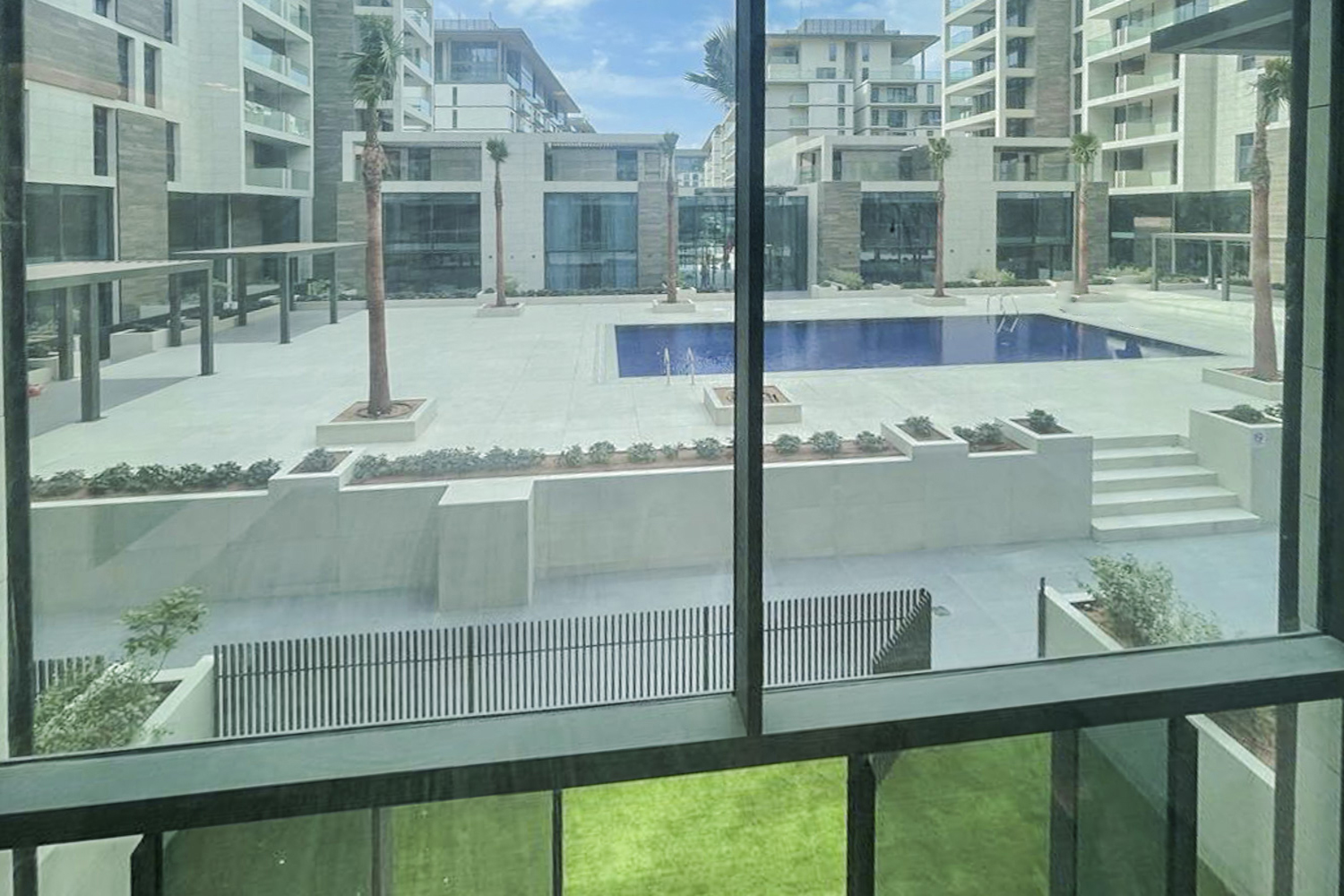 2 Bedrooms Apartment in The Terraces North