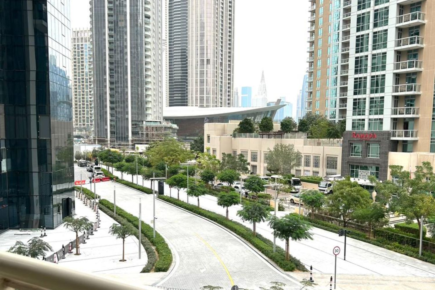 2 Bedrooms Apartment in 29 Burj Boulevard Tower 1