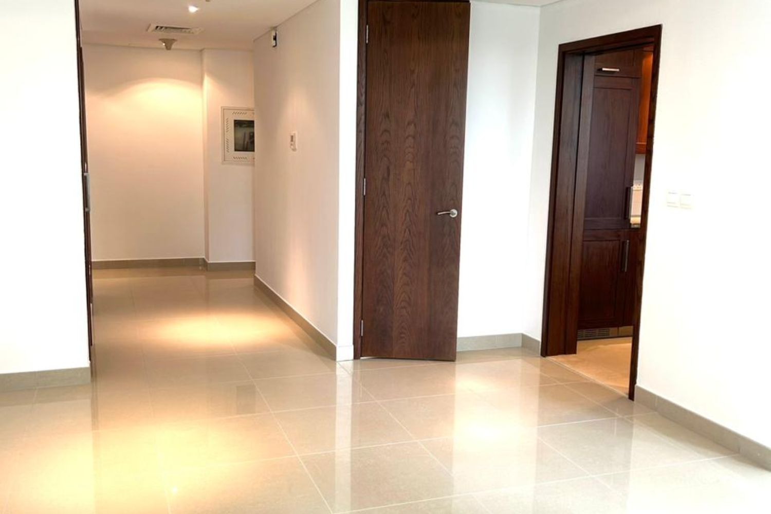 2 Bedrooms Apartment in 29 Burj Boulevard Tower 1