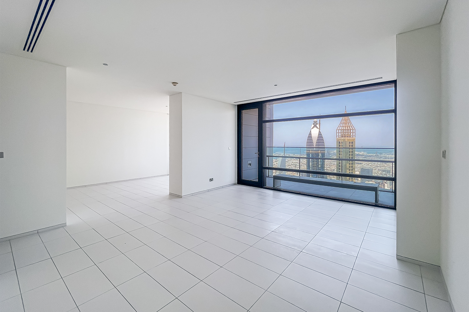 2 Bedrooms Apartment in Index Tower