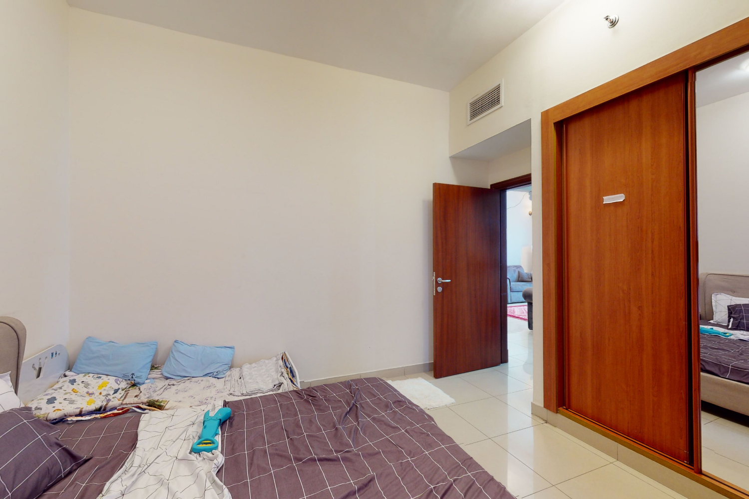 2 Bedrooms Apartment in Al Jawzaa