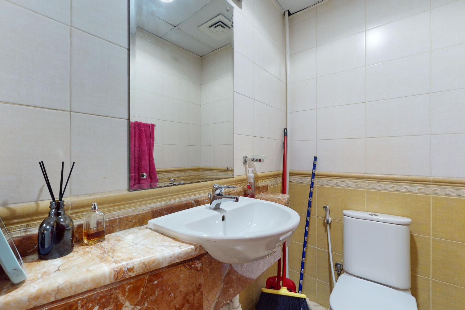 2 Bedrooms Apartment in Al Jawzaa