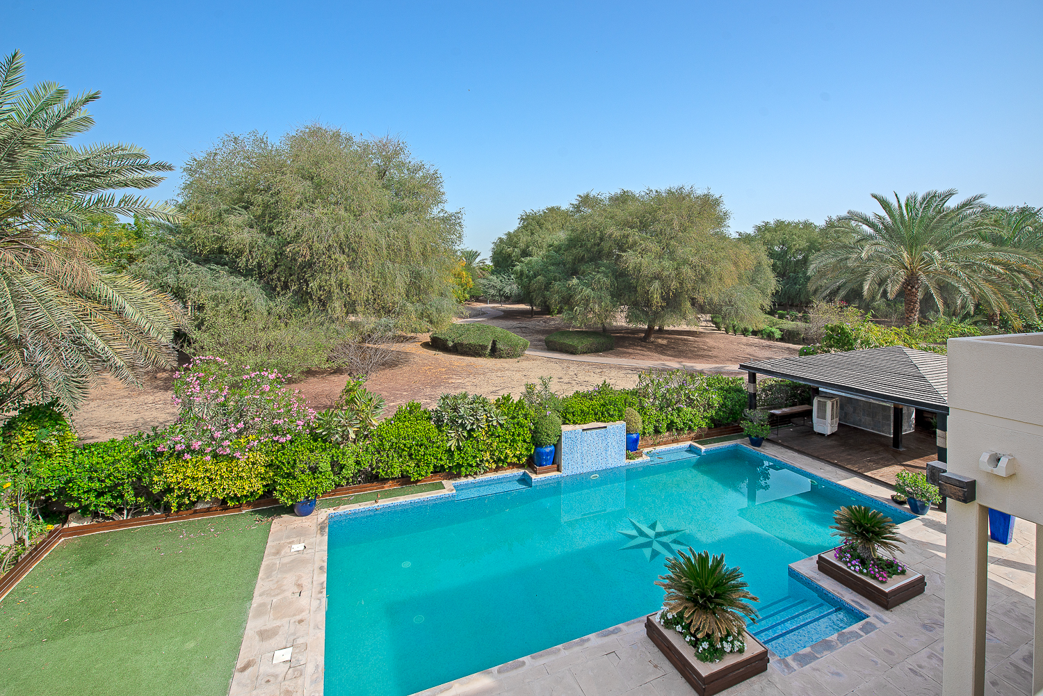 5 Bedrooms Villa in Saheel