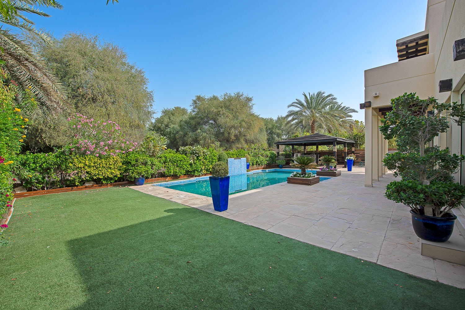 5 Bedrooms Villa in Saheel