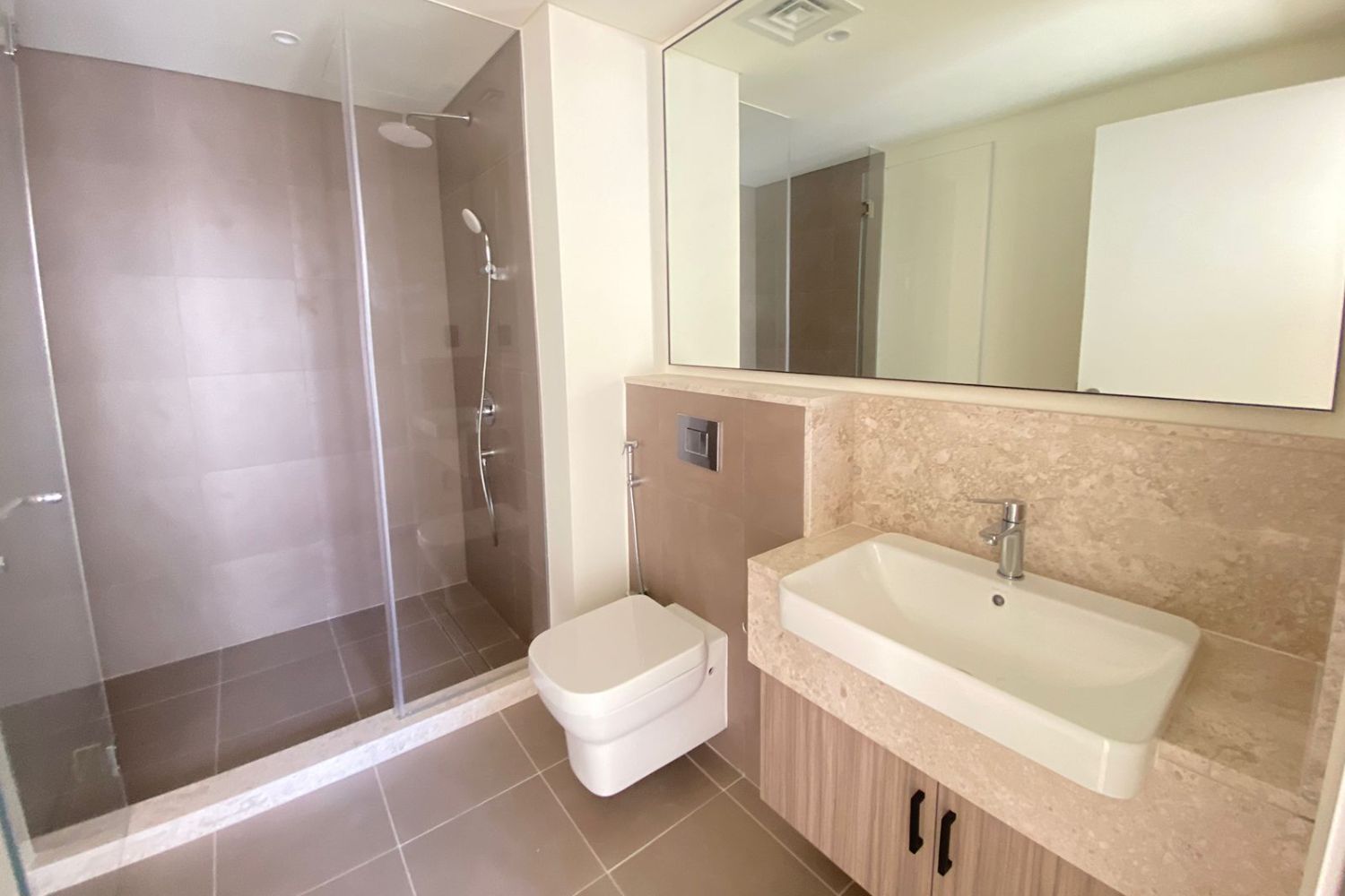 4 Bedrooms Villa in Golf Grove