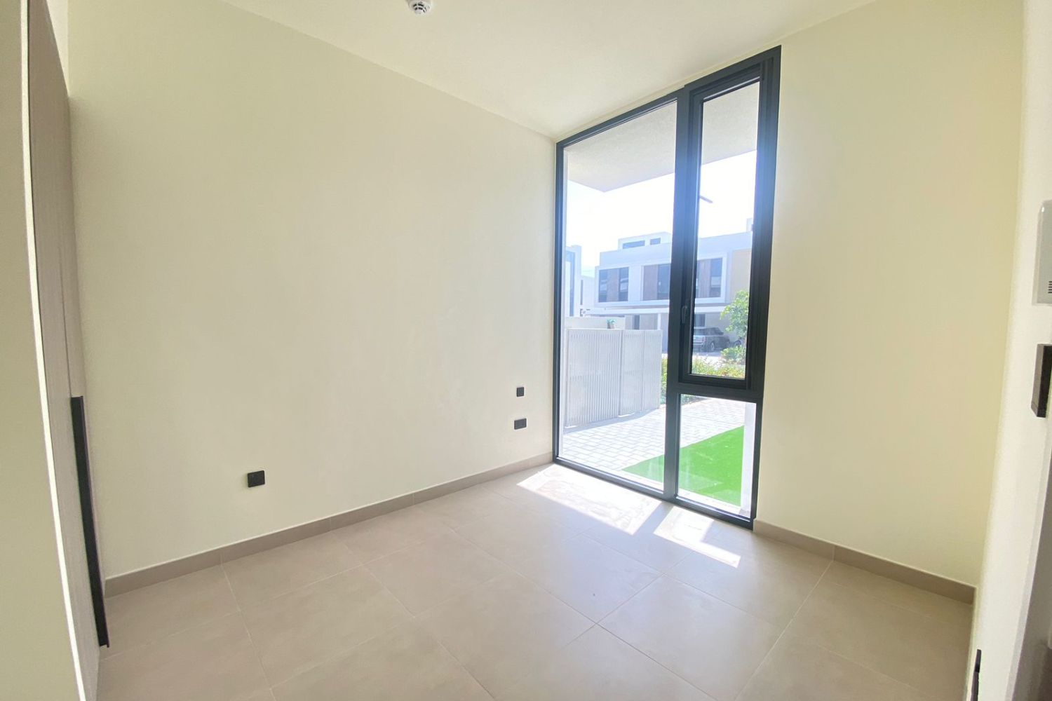 4 Bedrooms Villa in Golf Grove