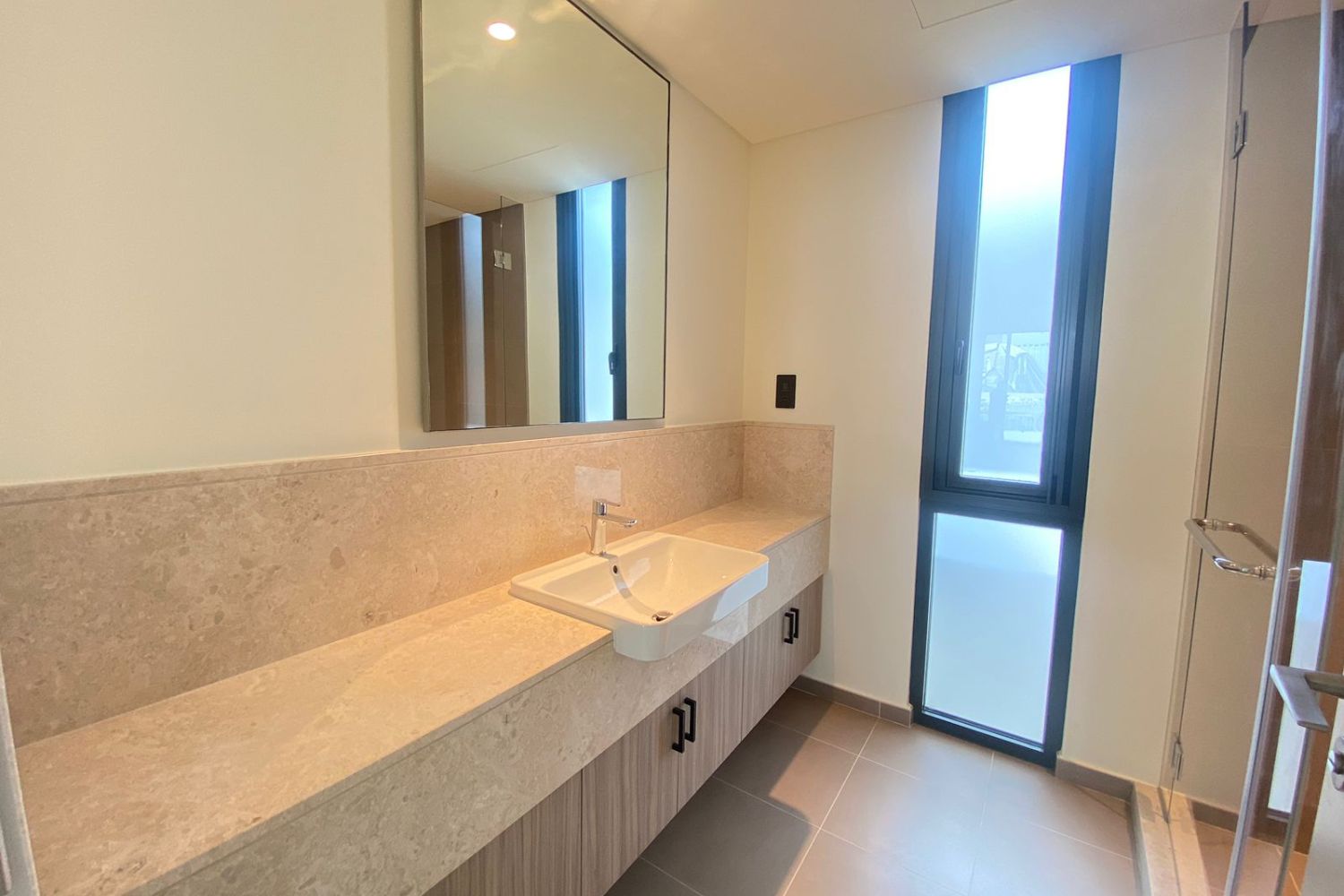 4 Bedrooms Villa in Golf Grove