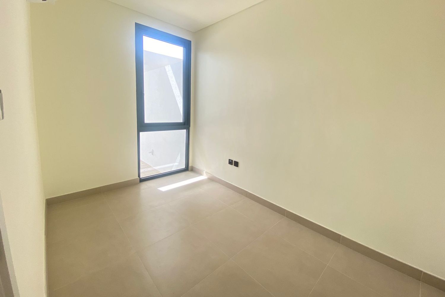 4 Bedrooms Villa in Golf Grove