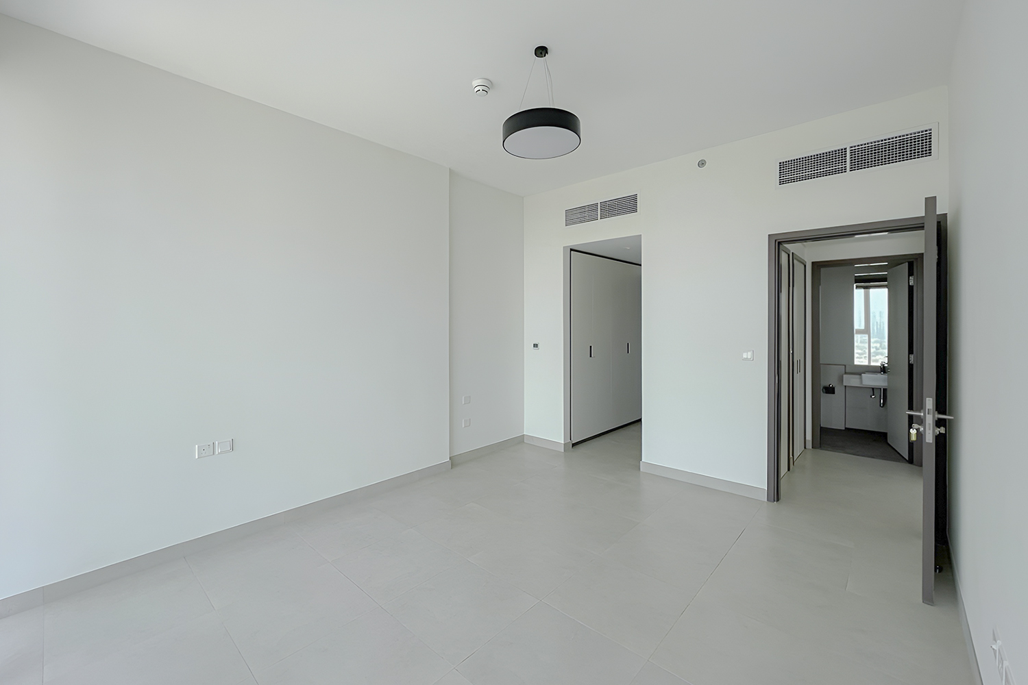 1 Bedroom Apartment in 1 Residences