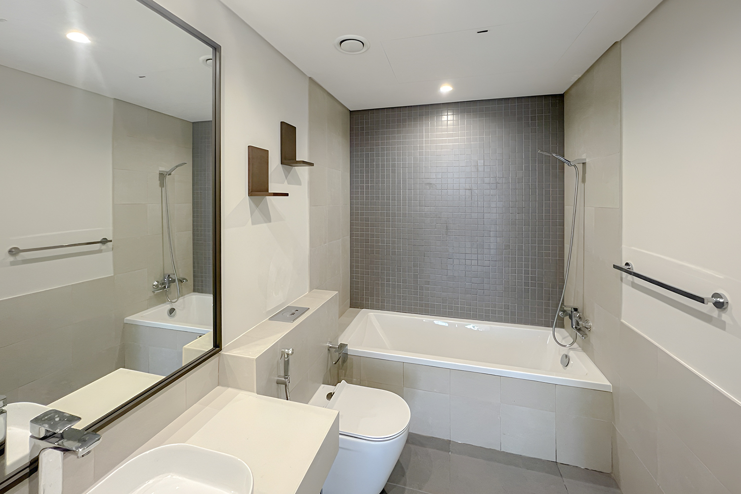1 Bedroom Apartment in 1 Residences
