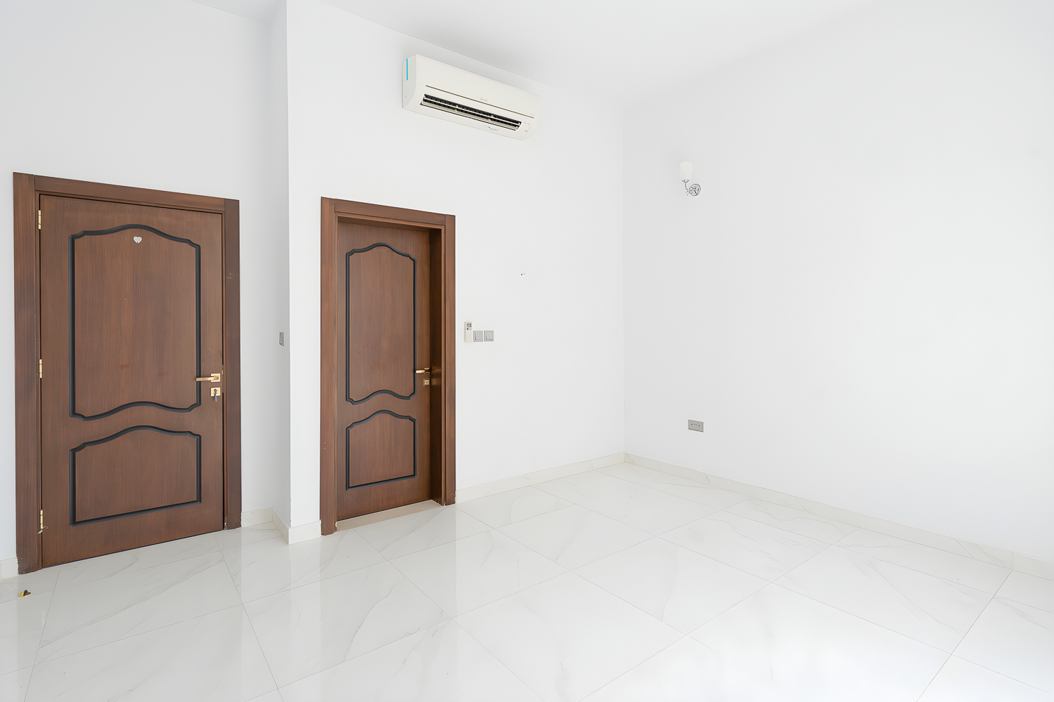 7 Bedrooms Villa in Mohamed Bin Zayed City Villas