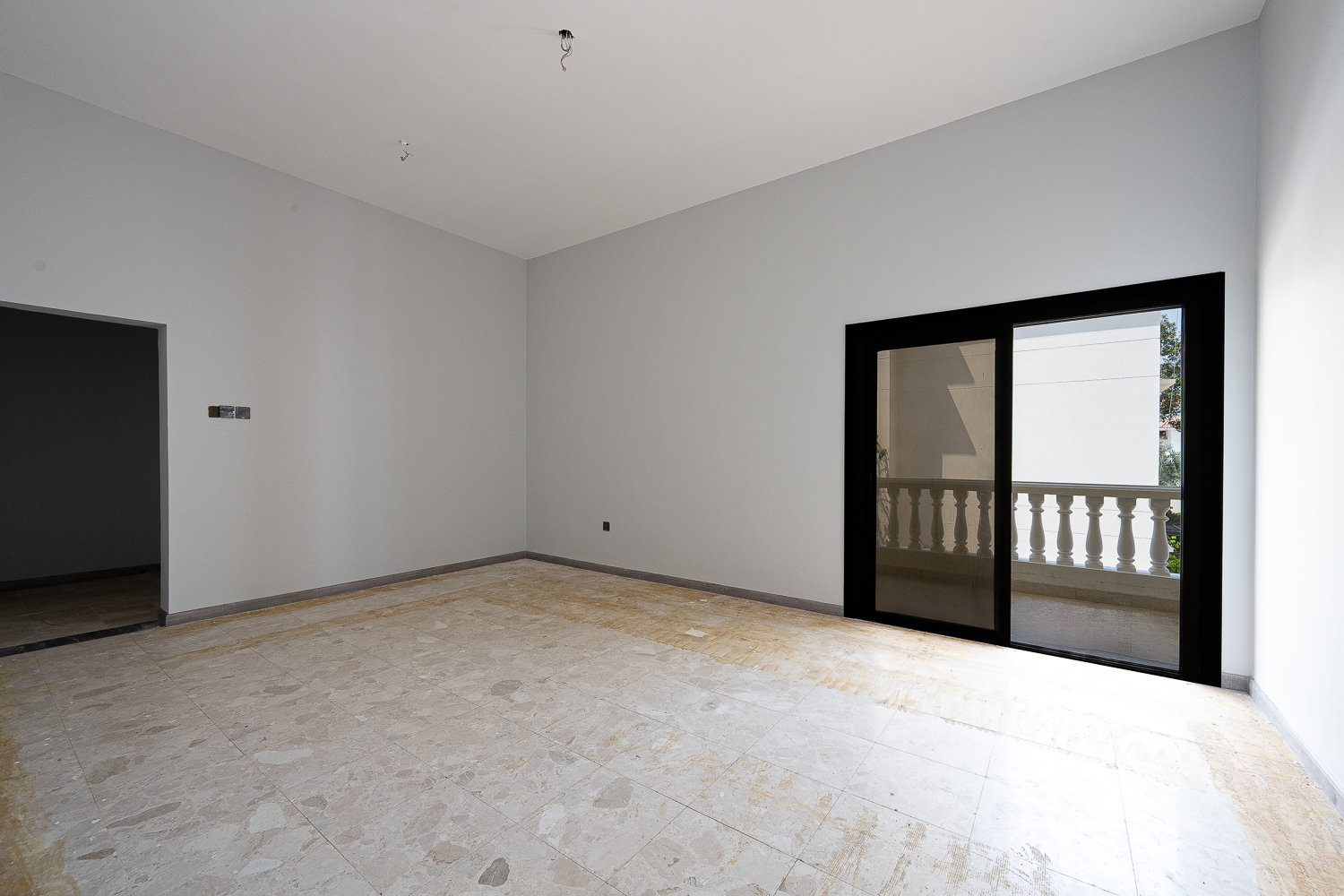 6 Bedrooms Villa in Jumeirah 3 Villas