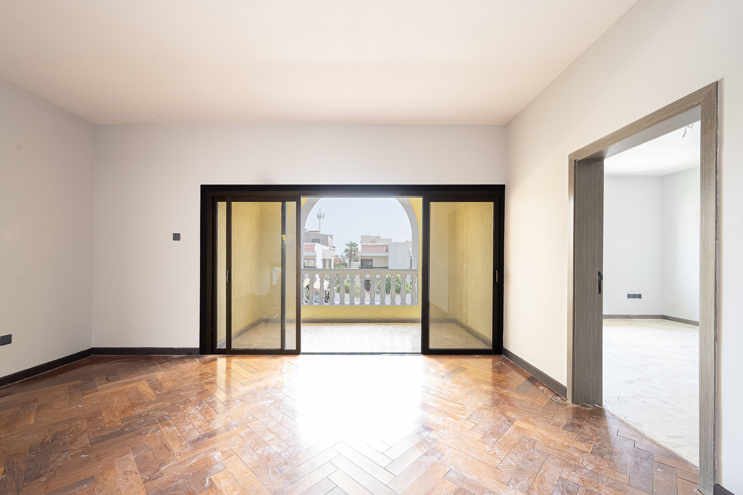 6 Bedrooms Villa in Jumeirah 3 Villas