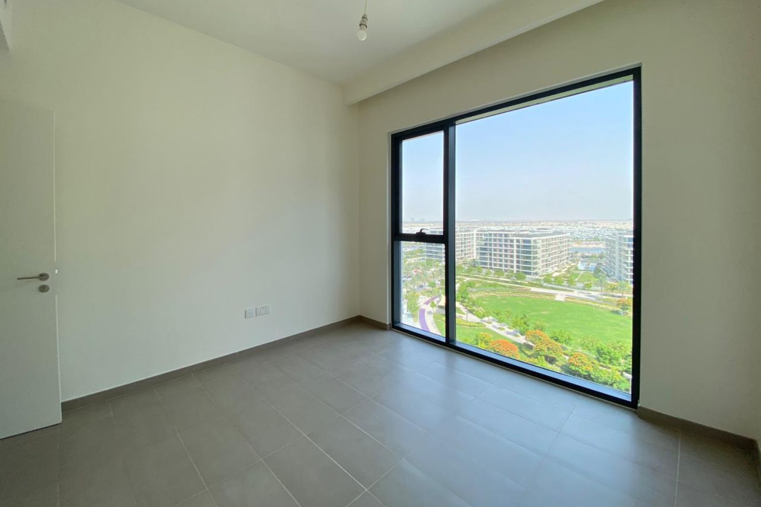 1 Bedroom Apartment in Executive Residences 2