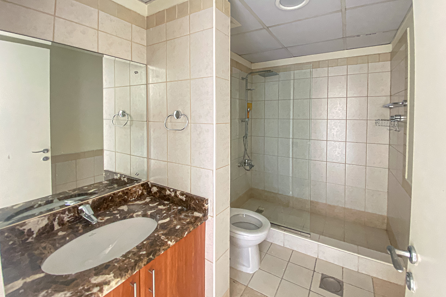 3 Bedrooms Villa in Springs 11