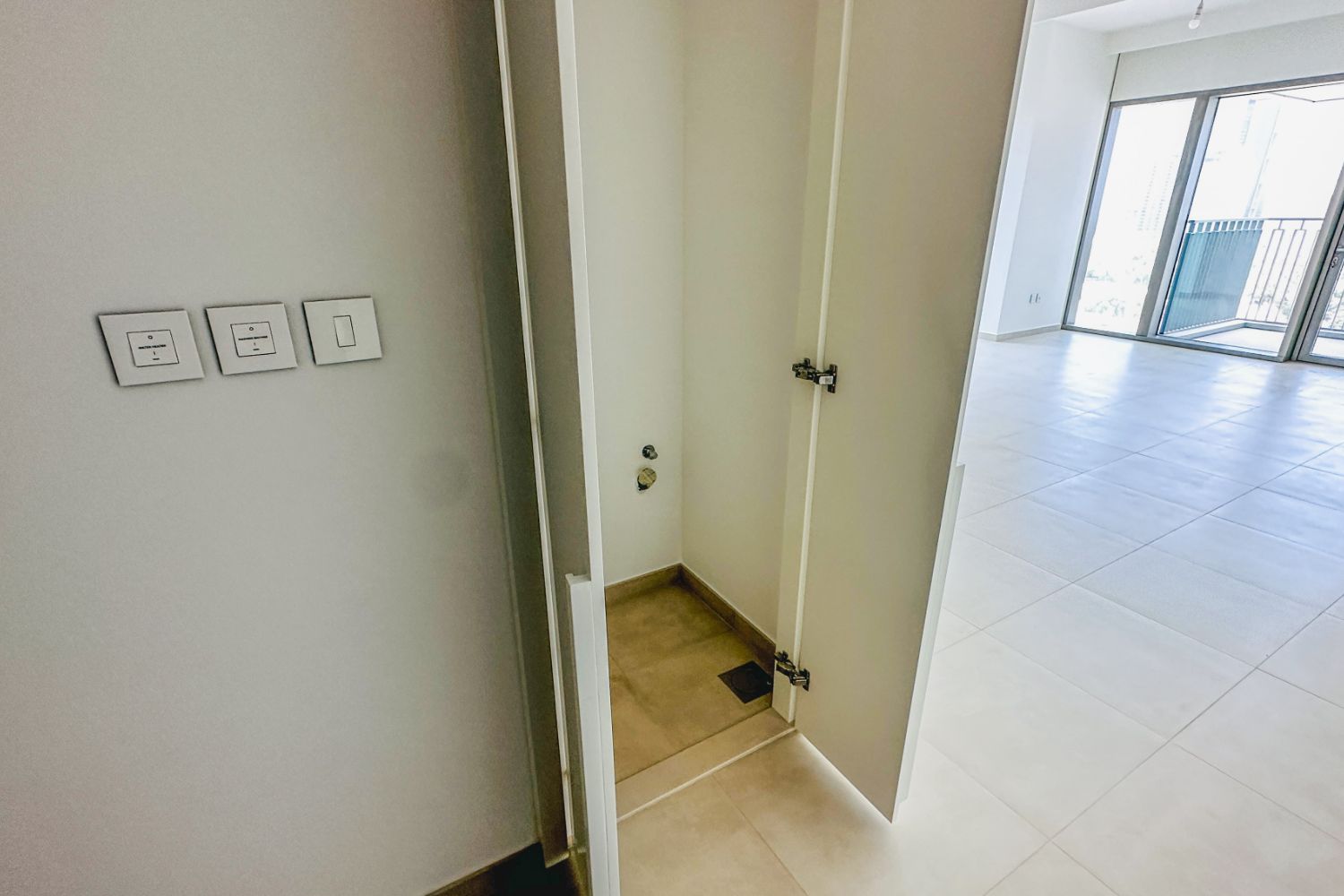 2 Bedrooms Apartment in Downtown Views II Tower 2