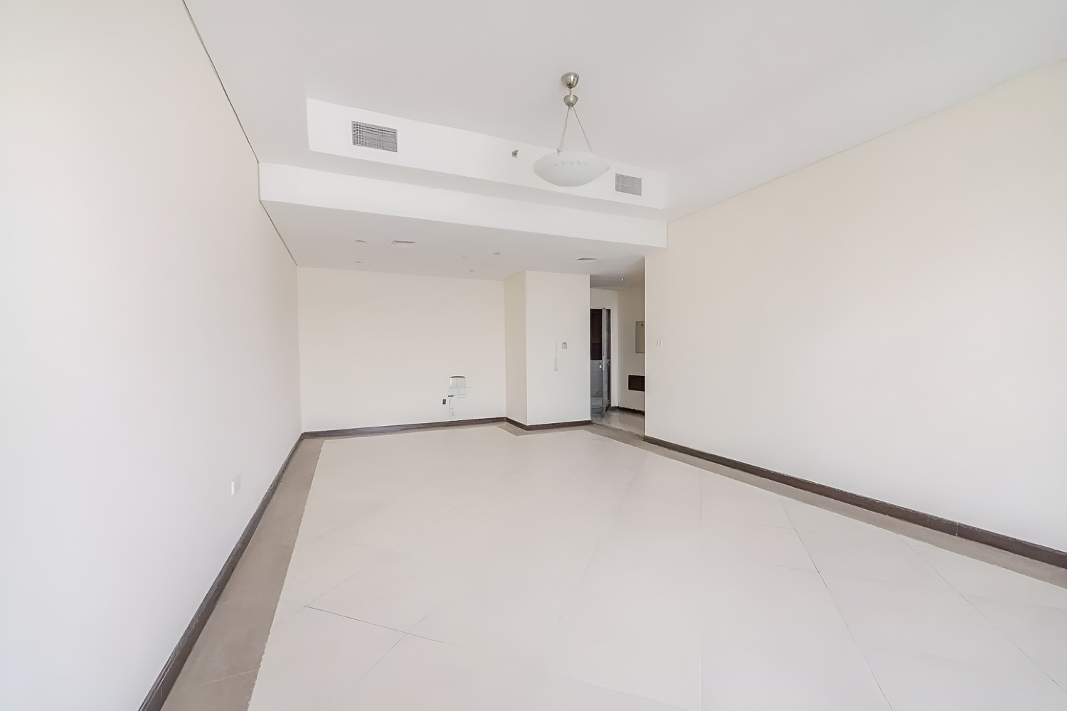 2 Bedrooms Apartment in Al Khaimah Building