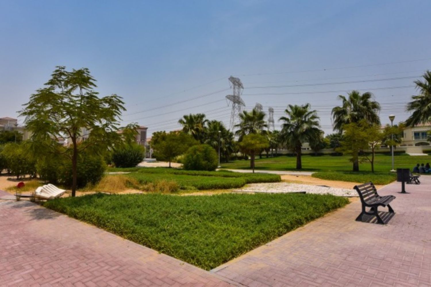 1 Bedroom Apartment in Park One