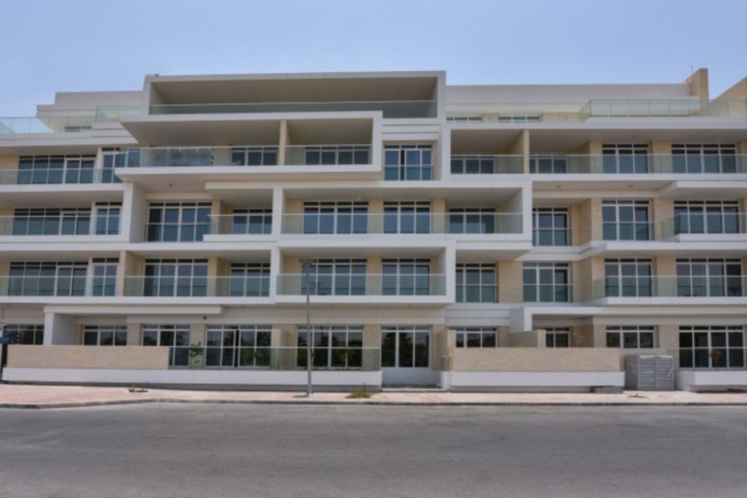 1 Bedroom Apartment in Park One