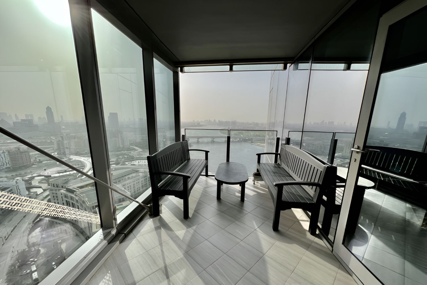 2 Bedrooms Apartment in D1 Tower