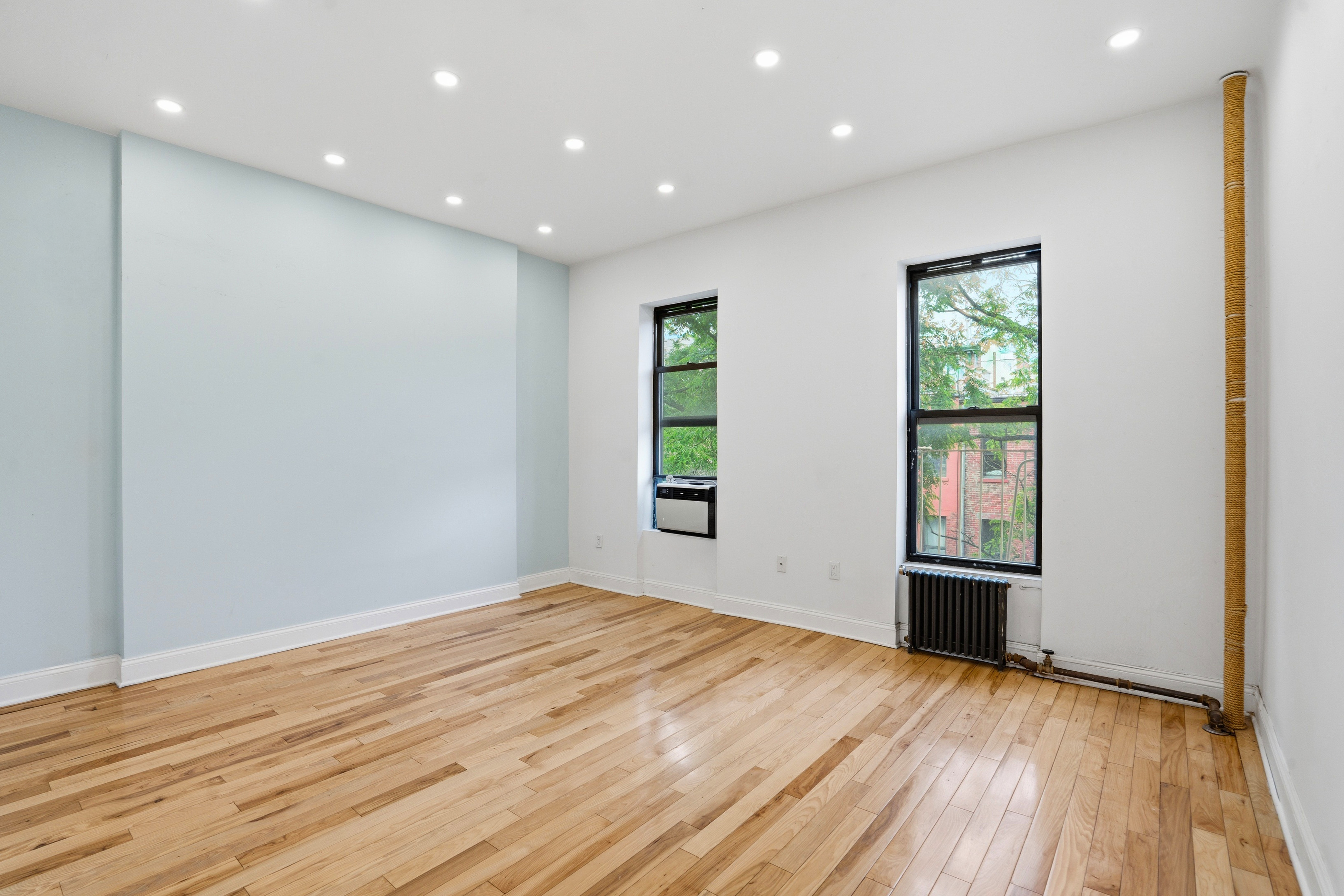 3 West 122nd Street 4-D Mt. Morris Park New York NY 10027