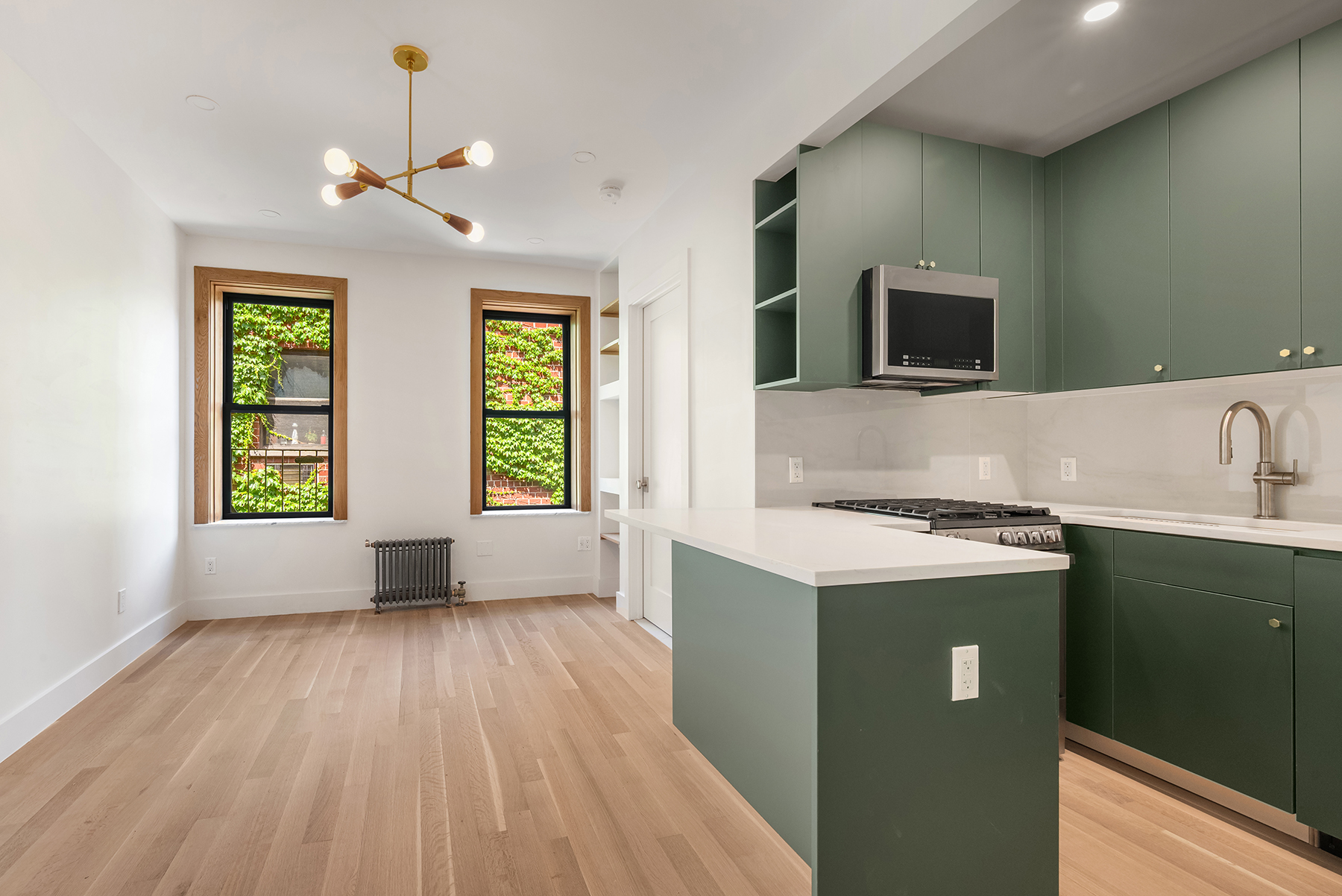461 West 44th Street 6-B Clinton New York NY 10036