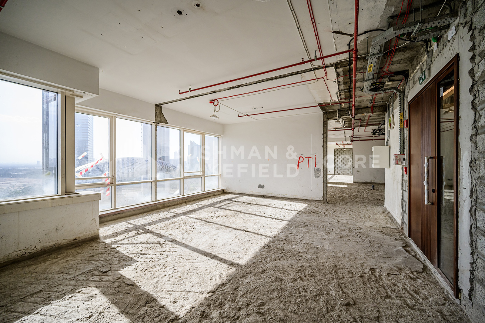 Millennium Plaza Hotel & Commercial Tower for rent in Sheikh Zayed Road Millennium Plaza Hotel & Commercial Tower for rent in Sheikh Zayed Road
