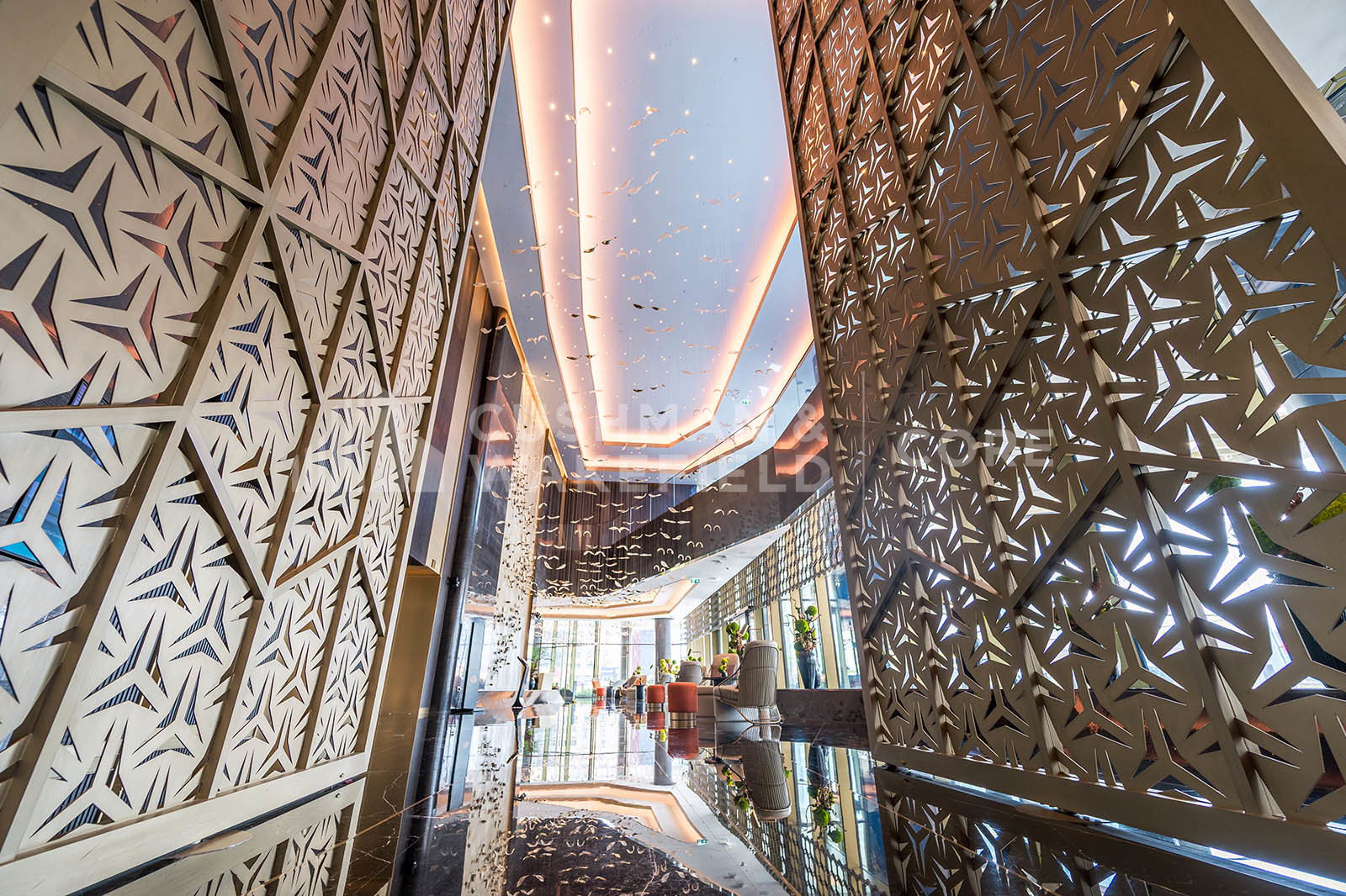 Al Wasl Tower for lease in Sheikh Zayed Road