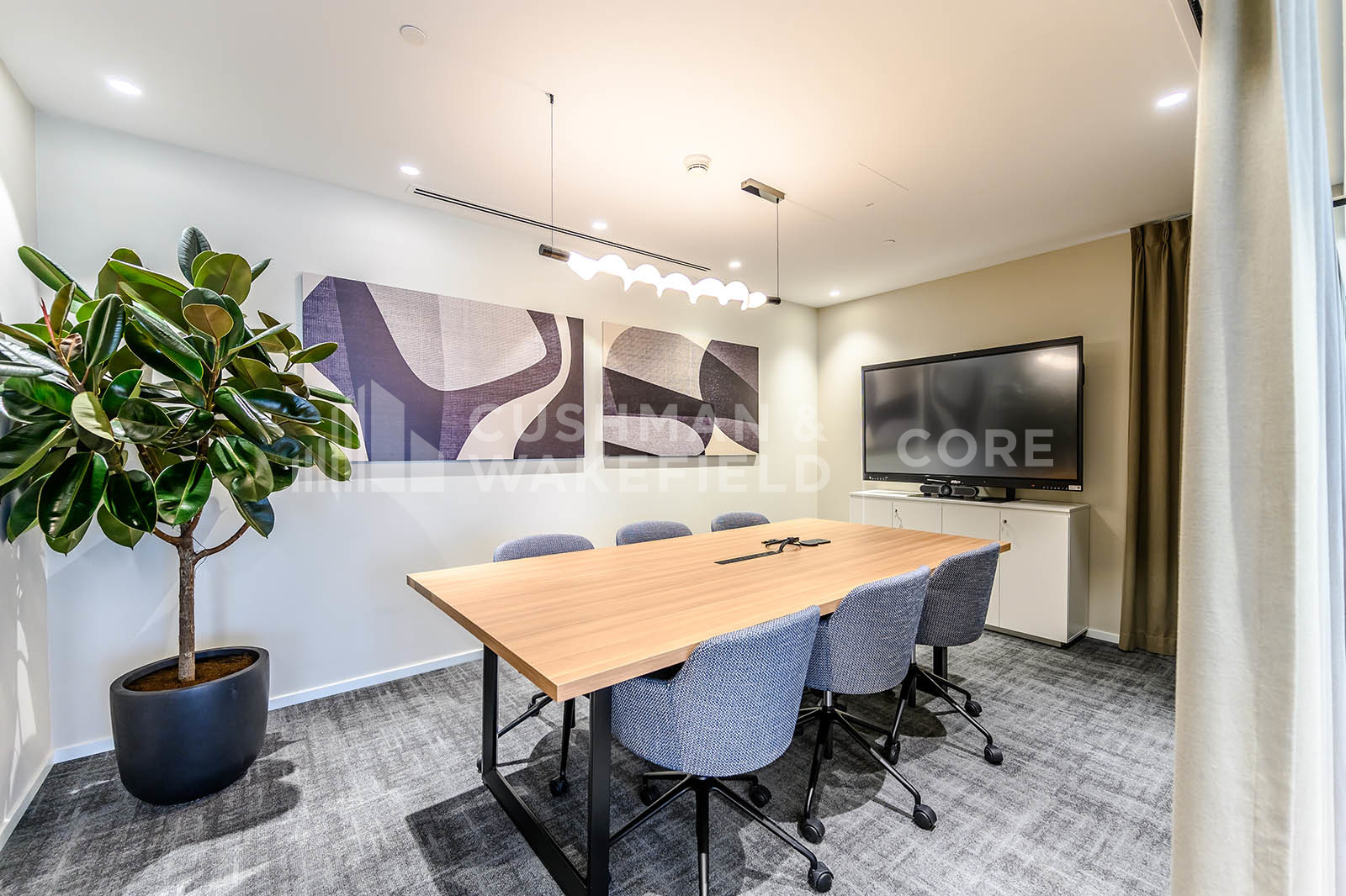 The H Hotel for rent in Sheikh Zayed Road