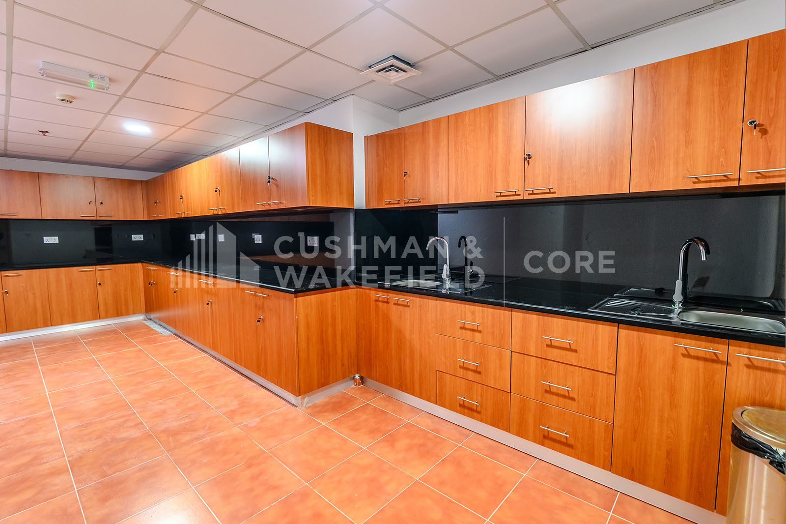 Arenco Offices for rent in Dubai Investment Park (DIP)