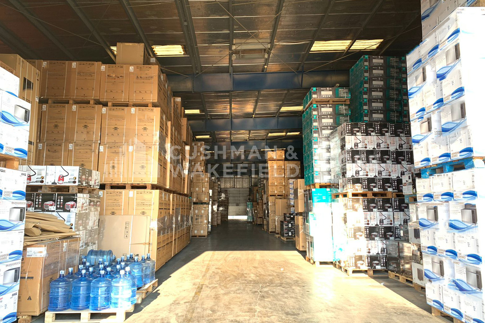 Freezone North for rent in Jebel Ali