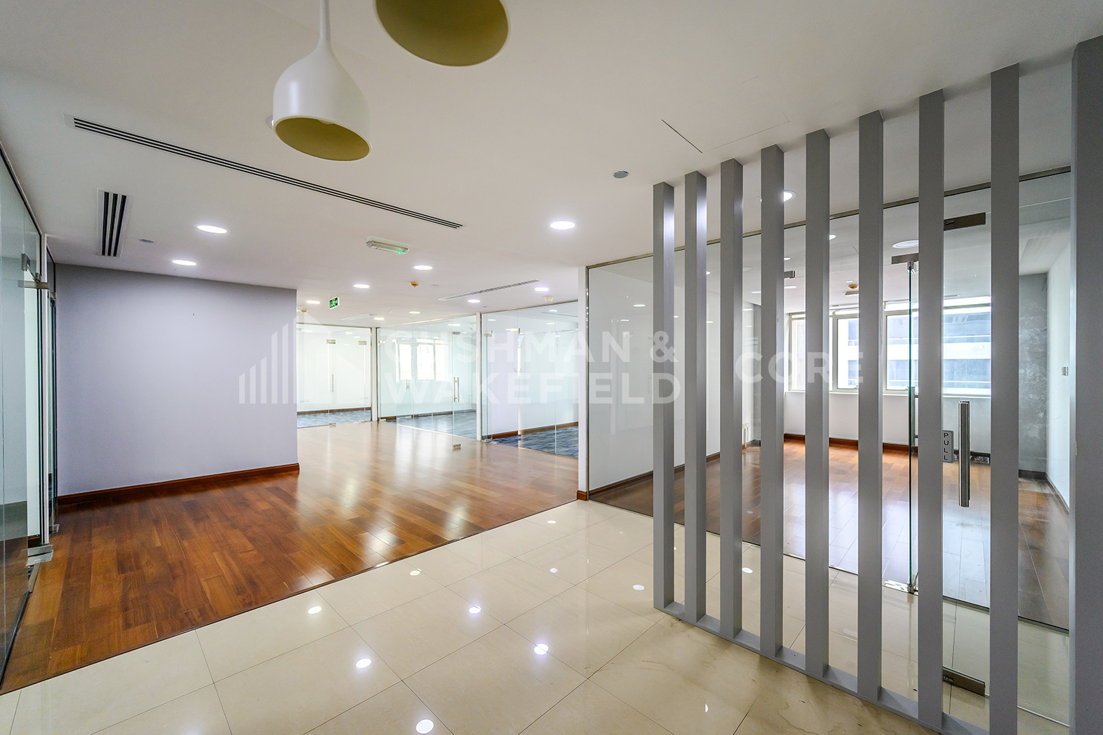 Building 47 for rent in Bur Dubai Building 47 for rent in Bur Dubai