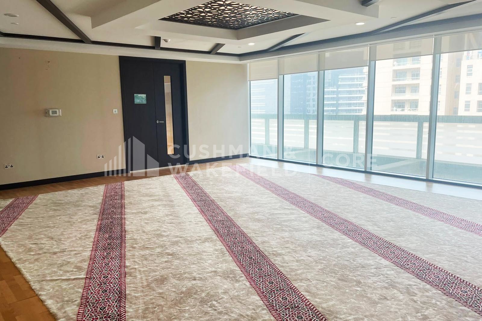 Khalidiya Street for rent in Al Khalidiya
