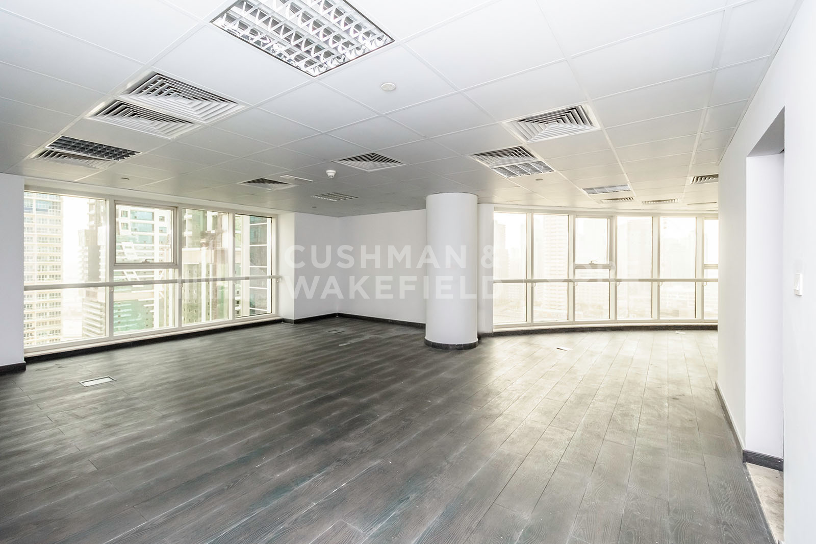 Goldcrest Executive for lease in Jumeirah Lake Towers