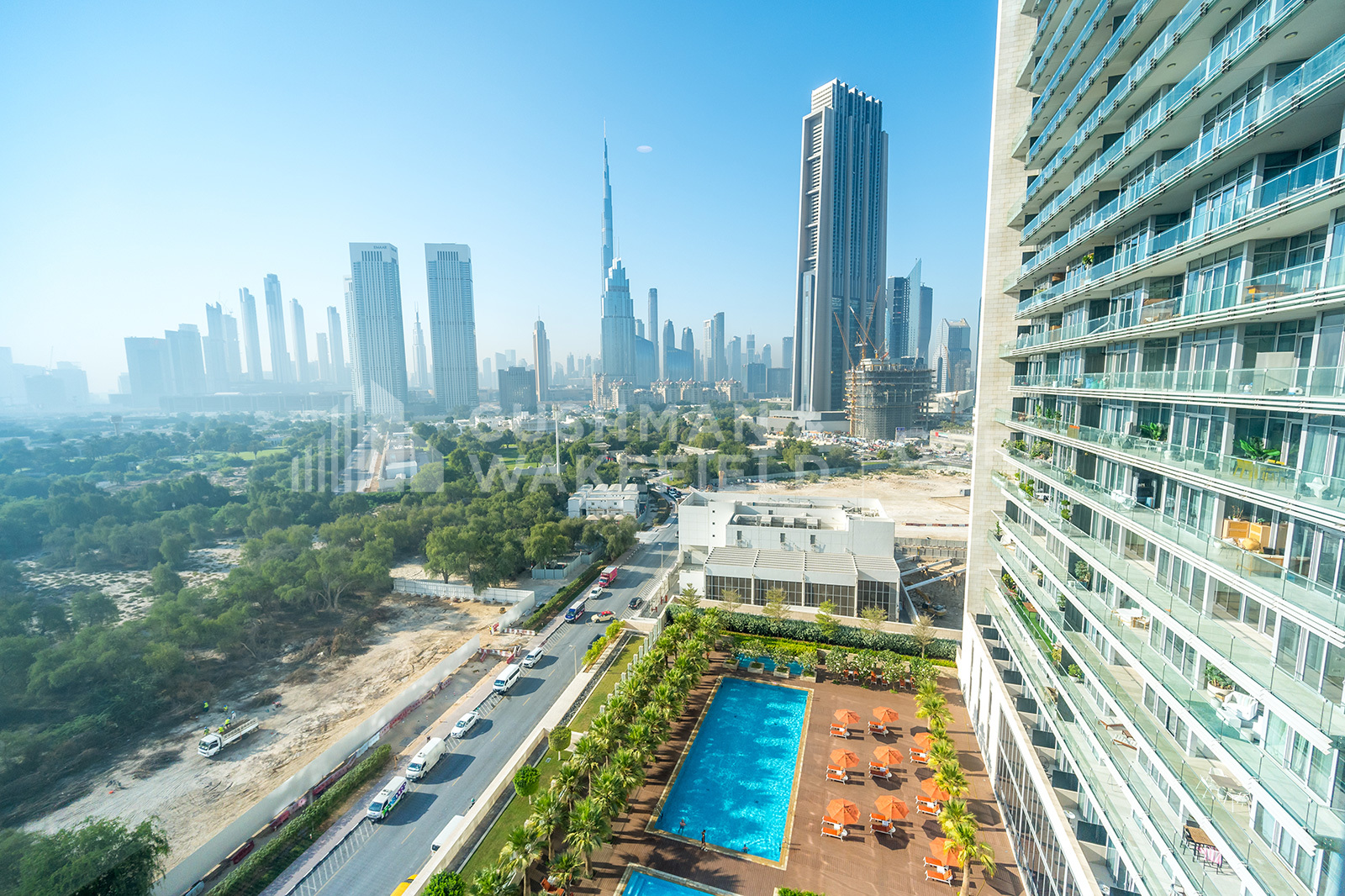 Office  for rent  - Fitted Furnished Unit | Prime Location | Freezone  - Burj Daman  Office  for rent  - Fitted Furnished Unit | Prime Location | Freezone  - Burj Daman