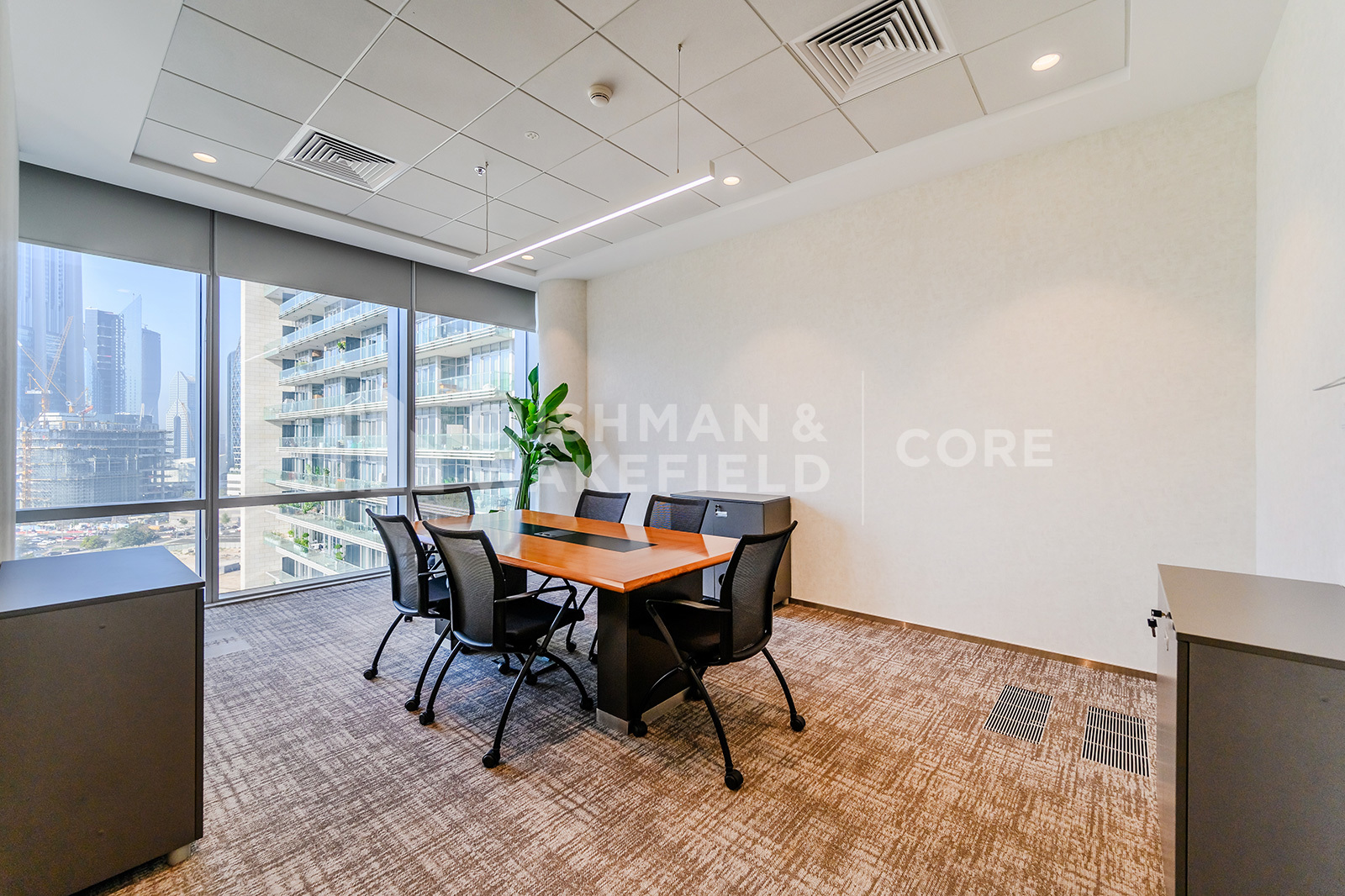 Office  for rent  - Fitted Furnished Unit | Prime Location | Freezone  - Burj Daman  Office  for rent  - Fitted Furnished Unit | Prime Location | Freezone  - Burj Daman