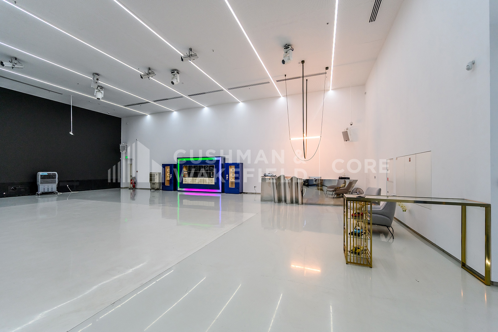 Office  for lease  - Warehouse | 580 KW | DIP  - Dubai Investment Park 1 (DIP 1) 