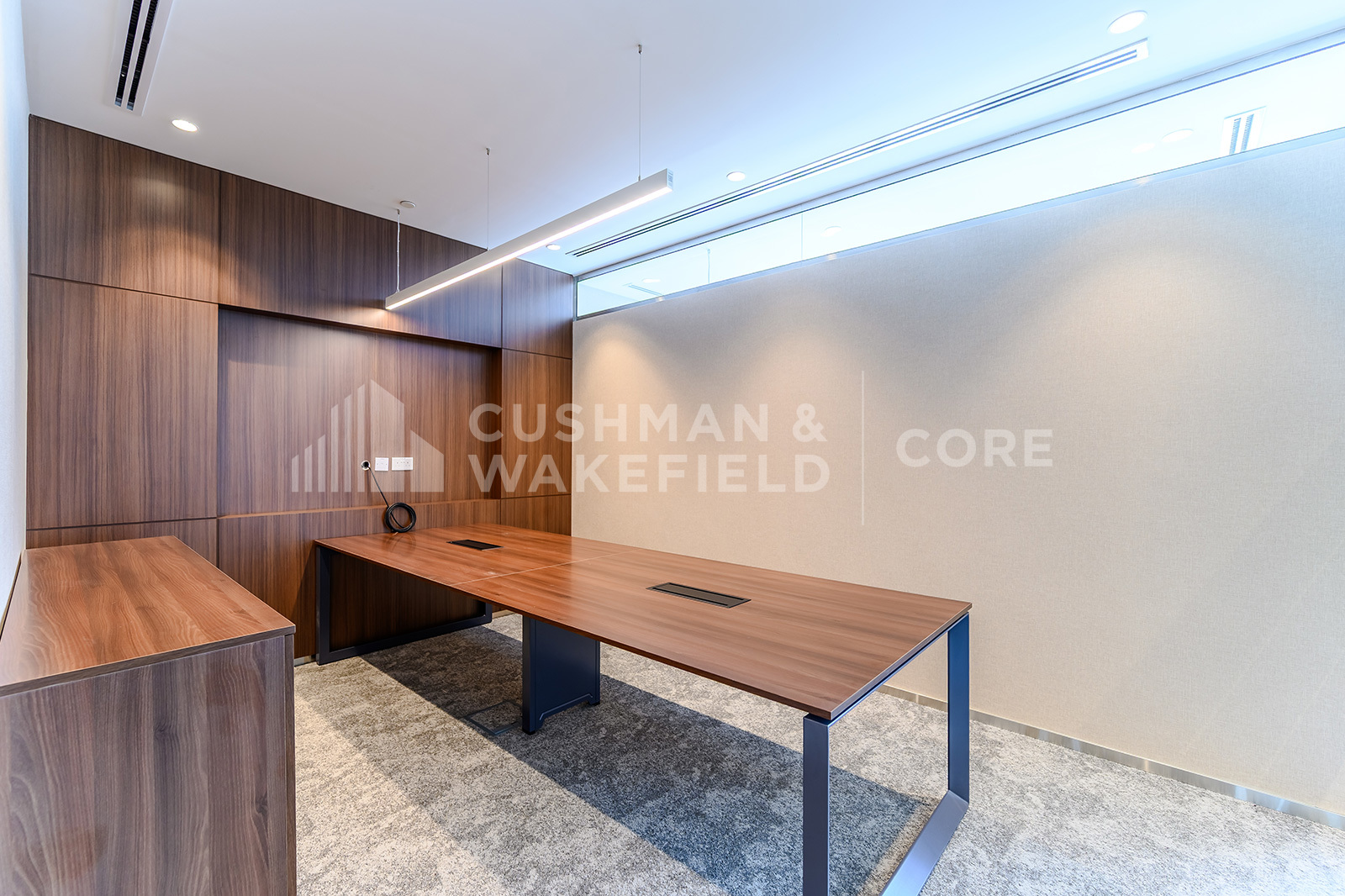 Burj Daman for rent in DIFC