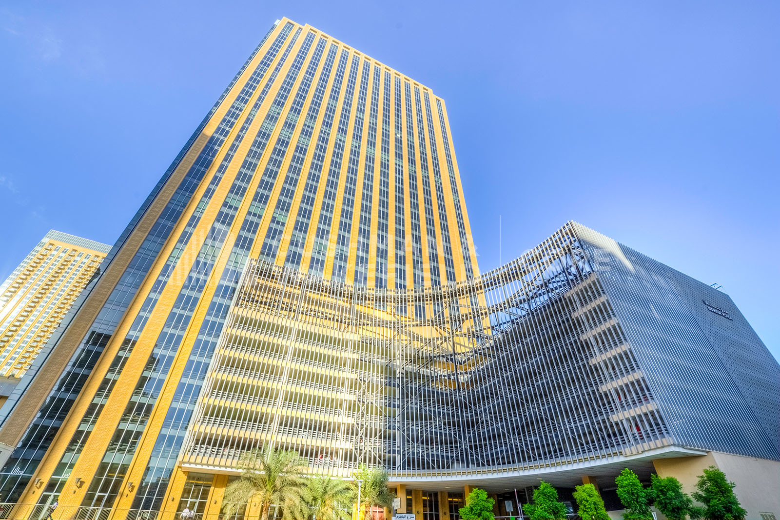 Marina Plaza for rent in Dubai Marina