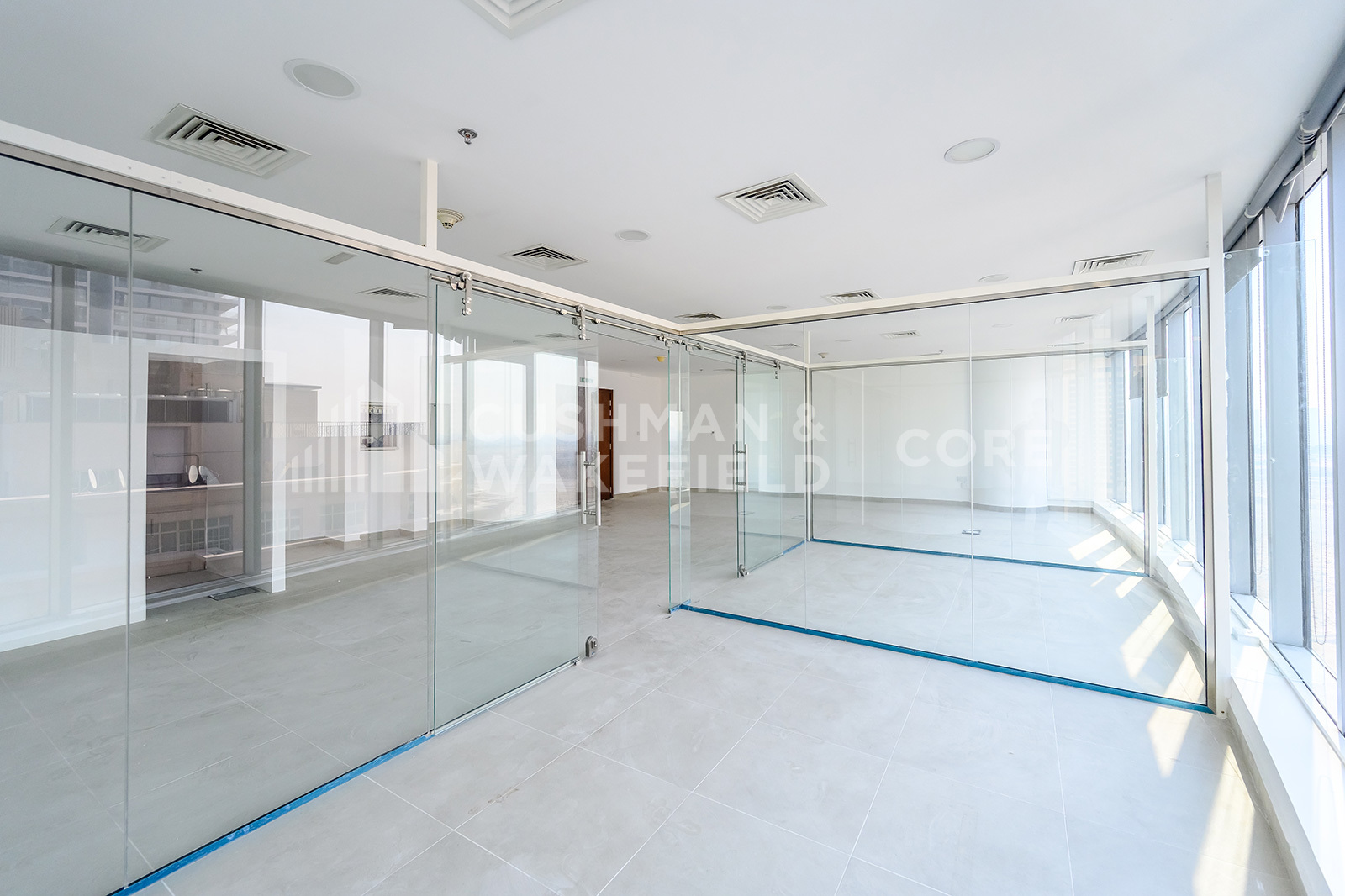 I Rise Tower for rent in Barsha Heights (Tecom)