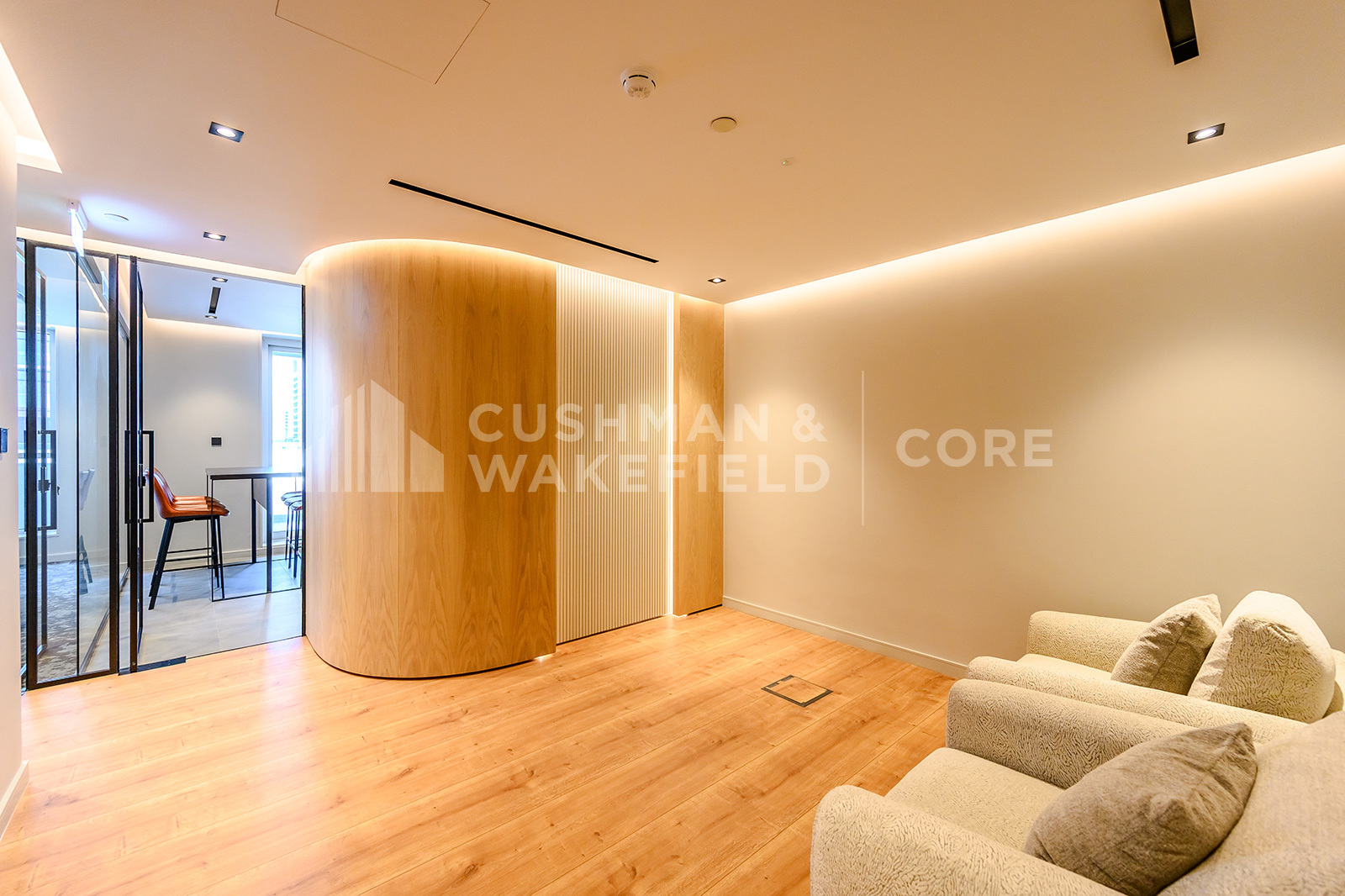 Dubai Star for rent in Jumeirah Lake Towers Dubai Star for rent in Jumeirah Lake Towers