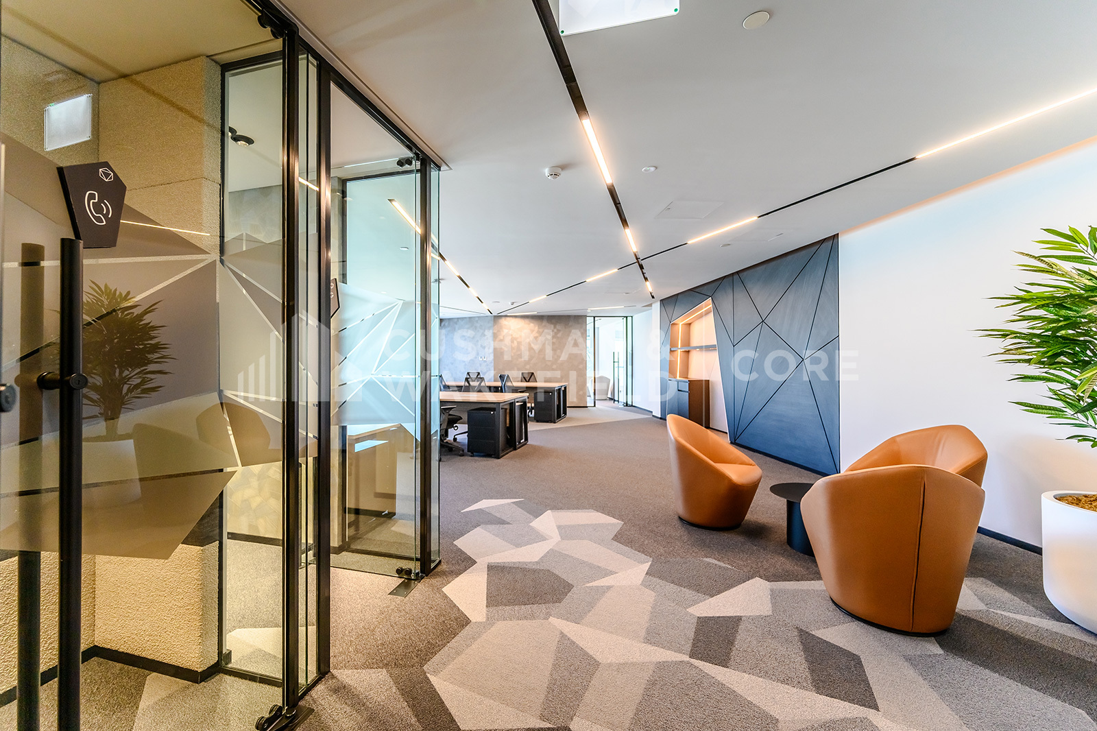 API Trio Towers for rent in Sheikh Zayed Road