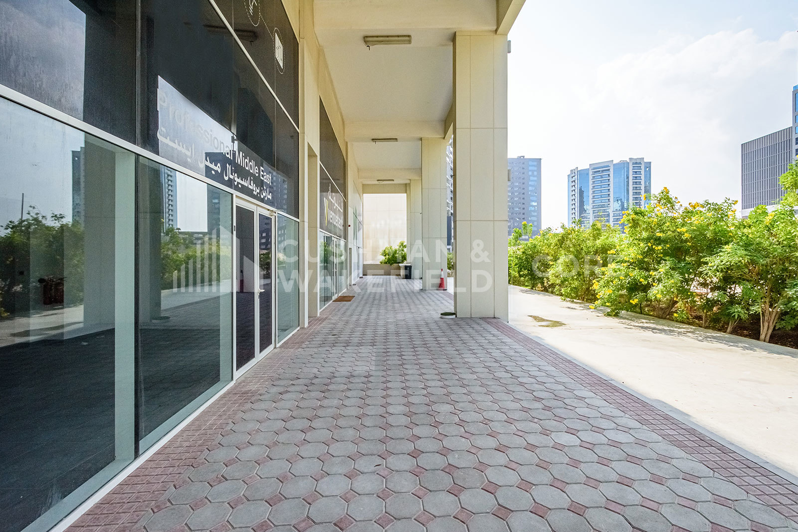 Capital Golden Tower for lease in Business Bay