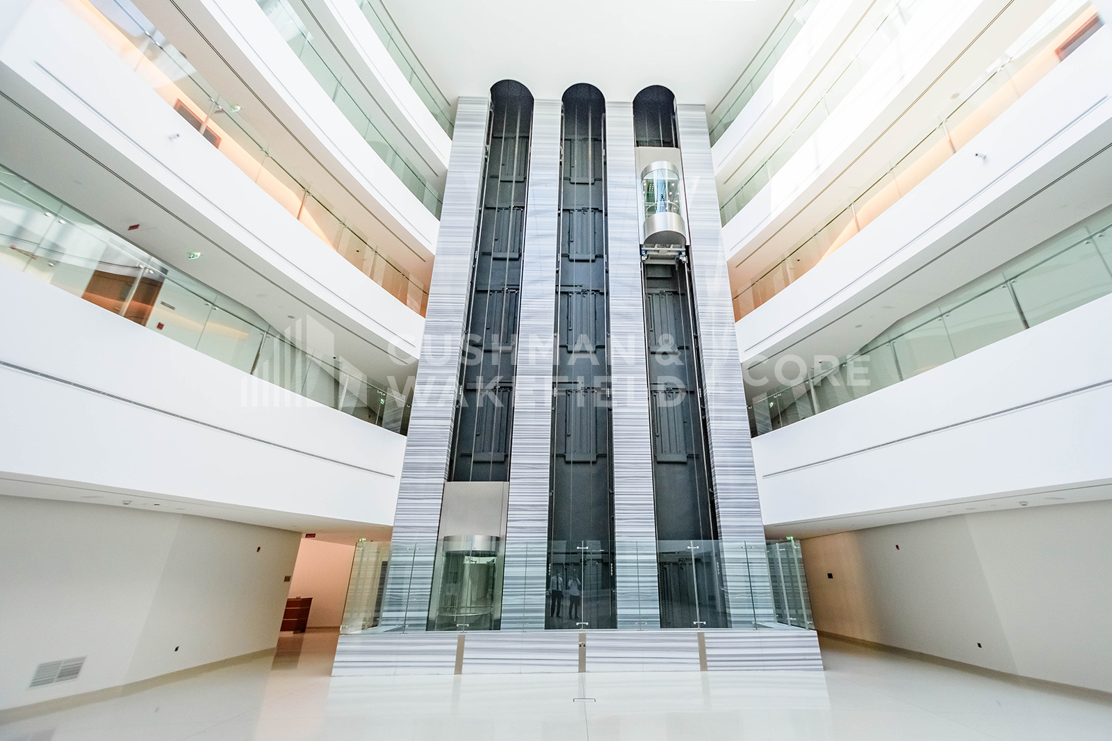 Al Garhoud Business Center for rent in Al Garhoud