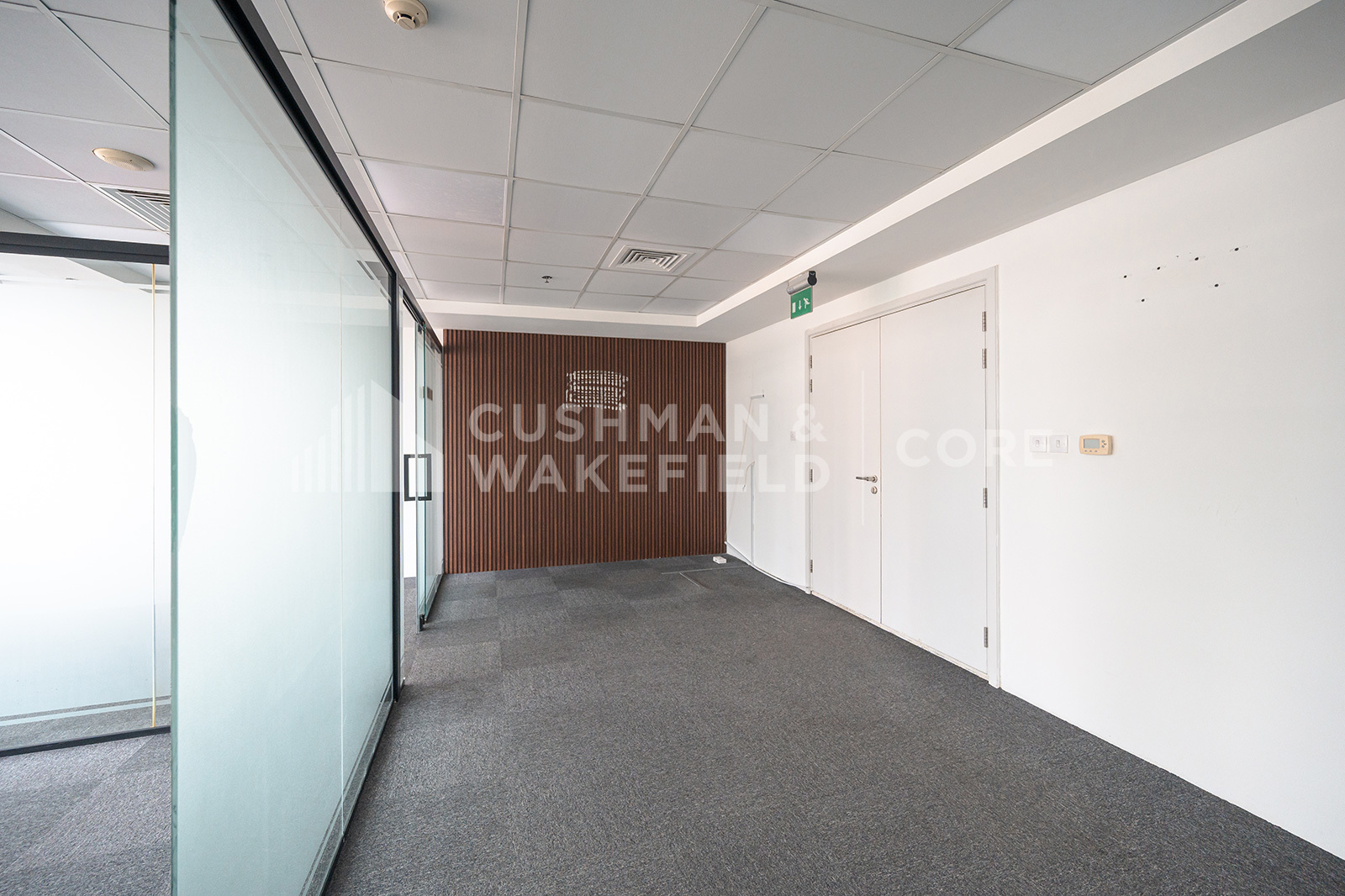 Nassima Tower for lease in Sheikh Zayed Road