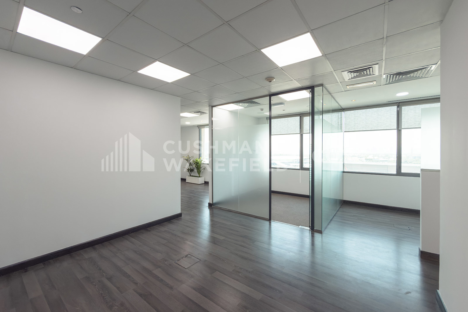 Aurora Tower for rent in Dubai Media City