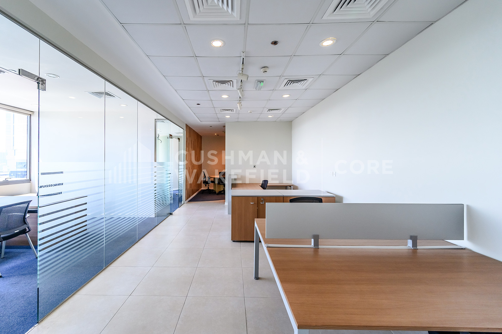 Aurora Tower for rent in Dubai Media City