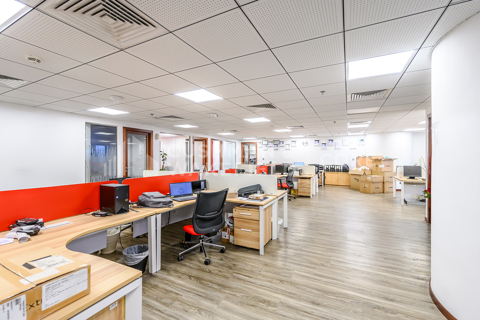 Latifa Tower for rent in Sheikh Zayed Road